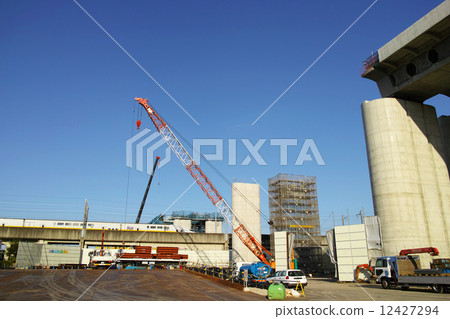 區域中央建築正在建設Joetsu Shinkansen在2014年10月左右過境 12427294