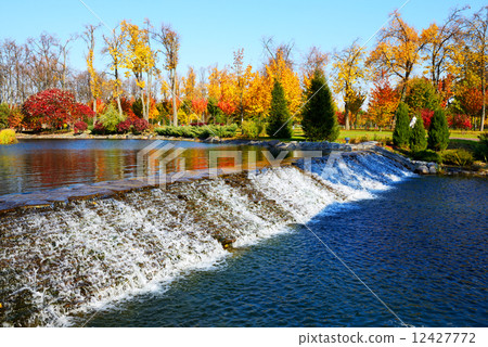 The waterfall in Mezhigirya 12427772