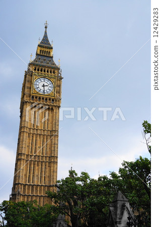 London  London  12429283