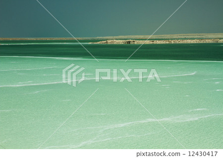 Beautiful coast of the Dead Sea . 12430417