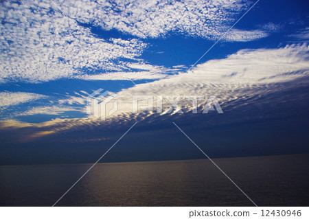 Autumn sky Autumn sky 12430946