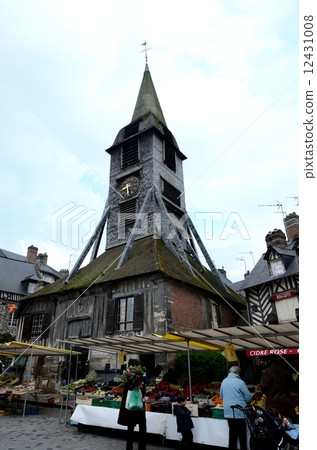 Sainte-Catherine church on Honfleur 12431008