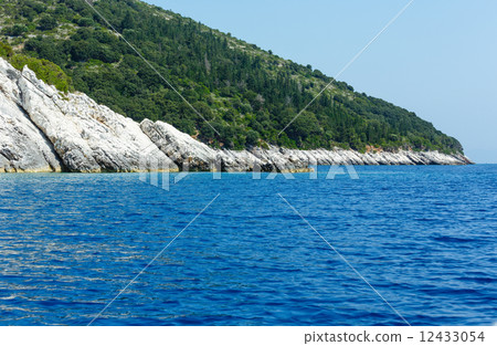 Summer Kefalonia coast view (Greece) 12433054
