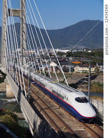 新幹線E 2系統 12434569