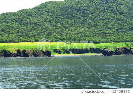 Shiretoko of the world natural heritage Shiretoko of the world natural heritage 12436375