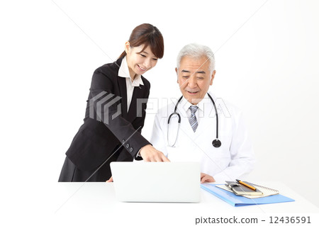 Suit women and doctors Suit women and doctors 12436591