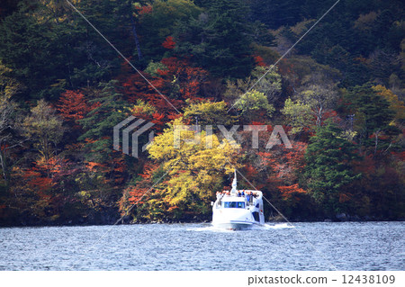 Hatchobarishima 12438109