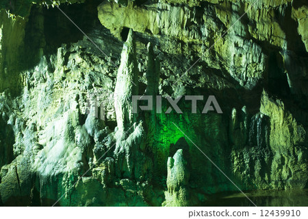 Limestone cave Okayama Micorn Limestone cave Okayama Micorn 12439910