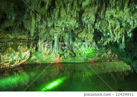 Limestone cave Okayama Micorn Limestone cave Okayama Micorn 12439911