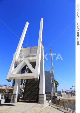  Kobe Harborland · Haneko Bridge 12440080