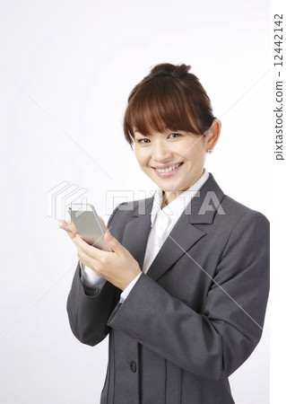 Smartphone female 12442142