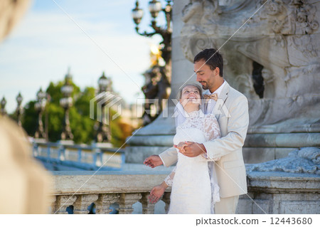 Just married couple on the Alexandre III bridge Just married couple on the Alexandre III bridge 12443680
