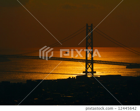 A sunset 12445642