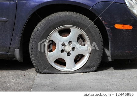 Flat Tire Flat Tire 12446996