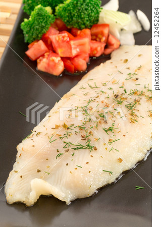 Fish fillet with avocado tatar Fish fillet with avocado tatar 12452264