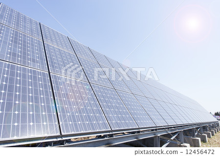 太陽能板 12456472
