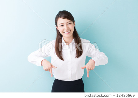 推薦商界女性 推薦商界女性 12456669