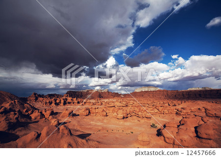 Goblin valley 12457666