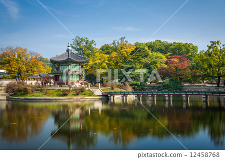 Gyeongbokgung Palace 12458768
