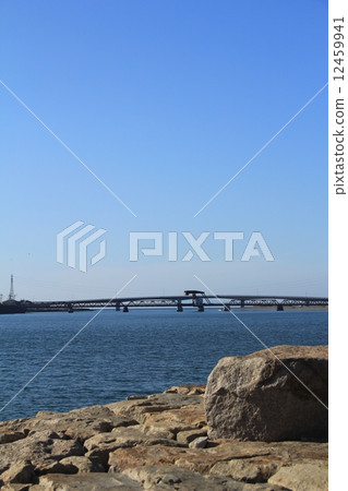 長濱大橋橫跨愛媛郡日地川 12459941