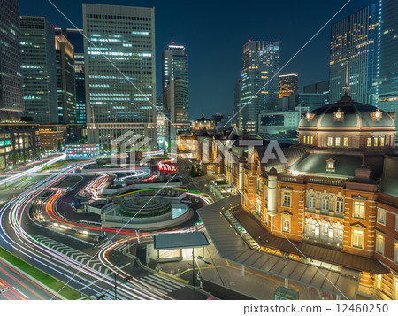 Night view of Tokyo Station 12460250