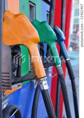 Gasoline nozzles figure separate type by color. 12462467