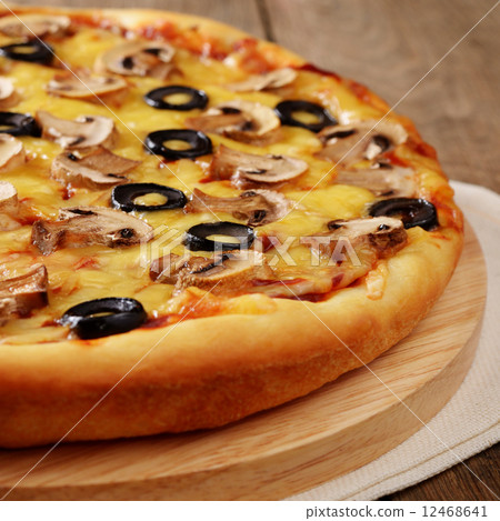 Mushroom pizza Mushroom pizza 12468641