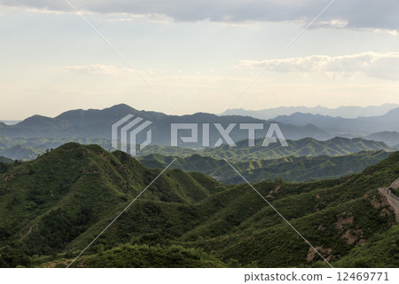 Beijing Great Wall in China, the majestic Great Wall, a symbol of China. . Beijing Great Wall in China, the majestic Great Wall, a symbol of China. . 12469771