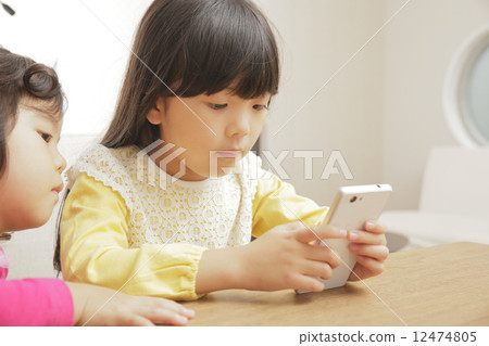 A child 12474805