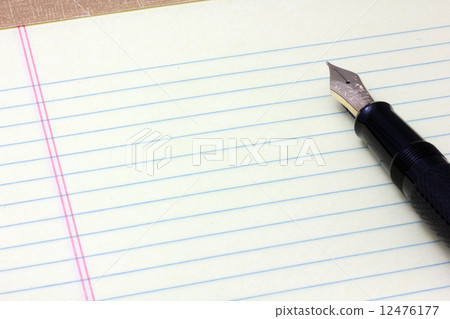 Notes and fountain pens 12476177