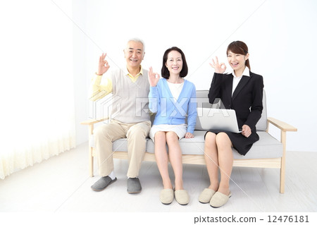 Suit women and middle couple 12476181