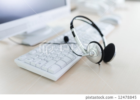 Customer service 12478845