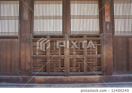 建造  12480249