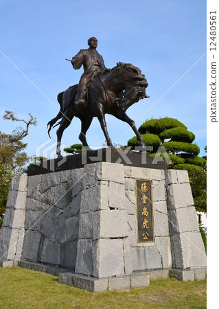 Imabari Castle in early autumn 12480561
