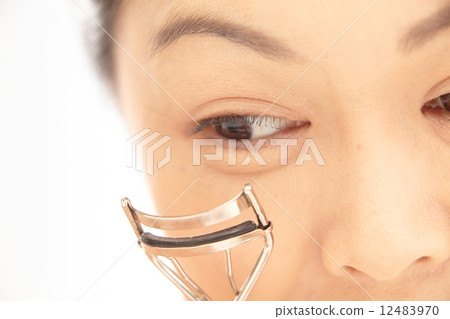 Female Beauty Image in 40's 12483970