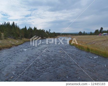 American West 12485183