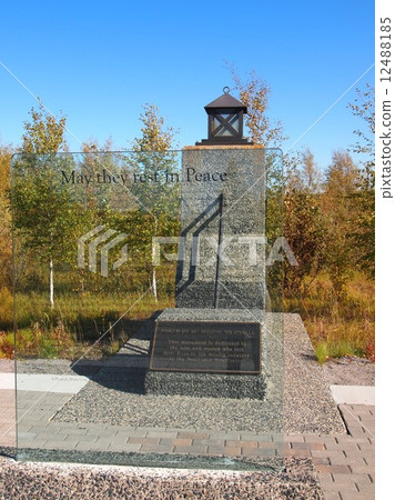 Canada Yellow Knife Mining Monument 12488185