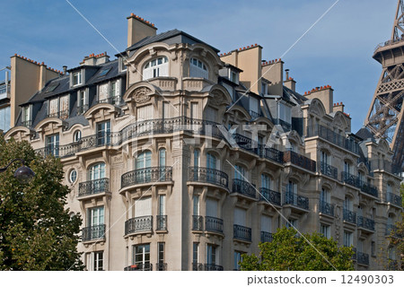 Parisian house. Parisian house. 12490303