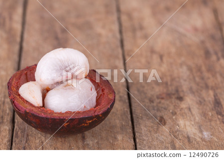 fresh mangostan 12490726