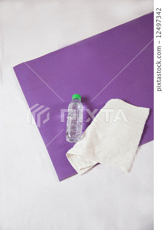 瑜伽墊 12497342