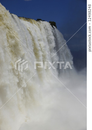 Iguazu Falls 12498248