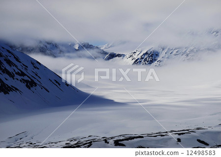 Arctic landscape Arctic landscape 12498583