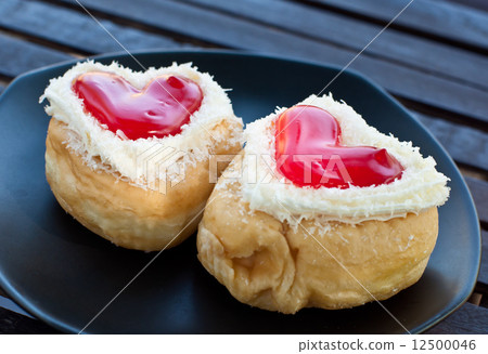 red heart shape of donut. red heart shape of donut. 12500046