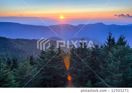 Blue Ridge Parkway Autumn Sunset over Appalachian Mountains Blue Ridge Parkway Autumn Sunset over Appalachian Mountains 12503271