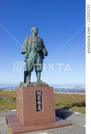 Standing statue of Mamiya Forest, Cape Soya Standing statue of Mamiya Forest, Cape Soya 12505252
