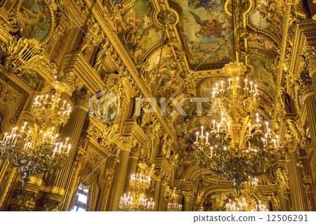 The Opera House's Salon The Opera House's Salon 12506291