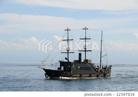 Sea of Ursan Sea and Heisei Iroha Maru Sea of Ursan Sea and Heisei Iroha Maru 12507816