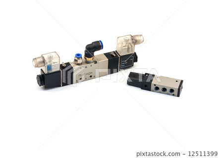 Pneumatic valves 12511399