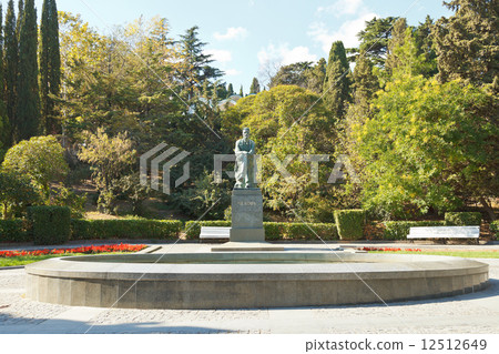 Gagarin Primorskiy Park in Yalta Gagarin Primorskiy Park in Yalta 12512649