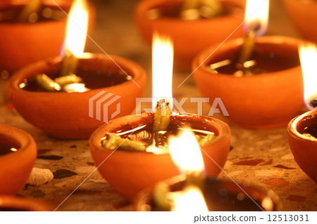beautiful diwali diya, Diwali Oil Lamp 12513031